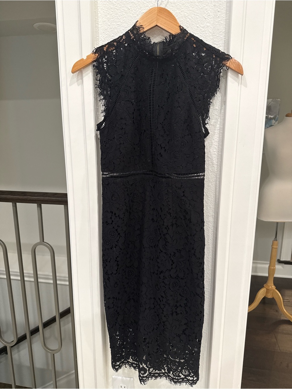 Bardot Black Lace Midi Sheath Dress Mock Neck XS Petite Cocktail